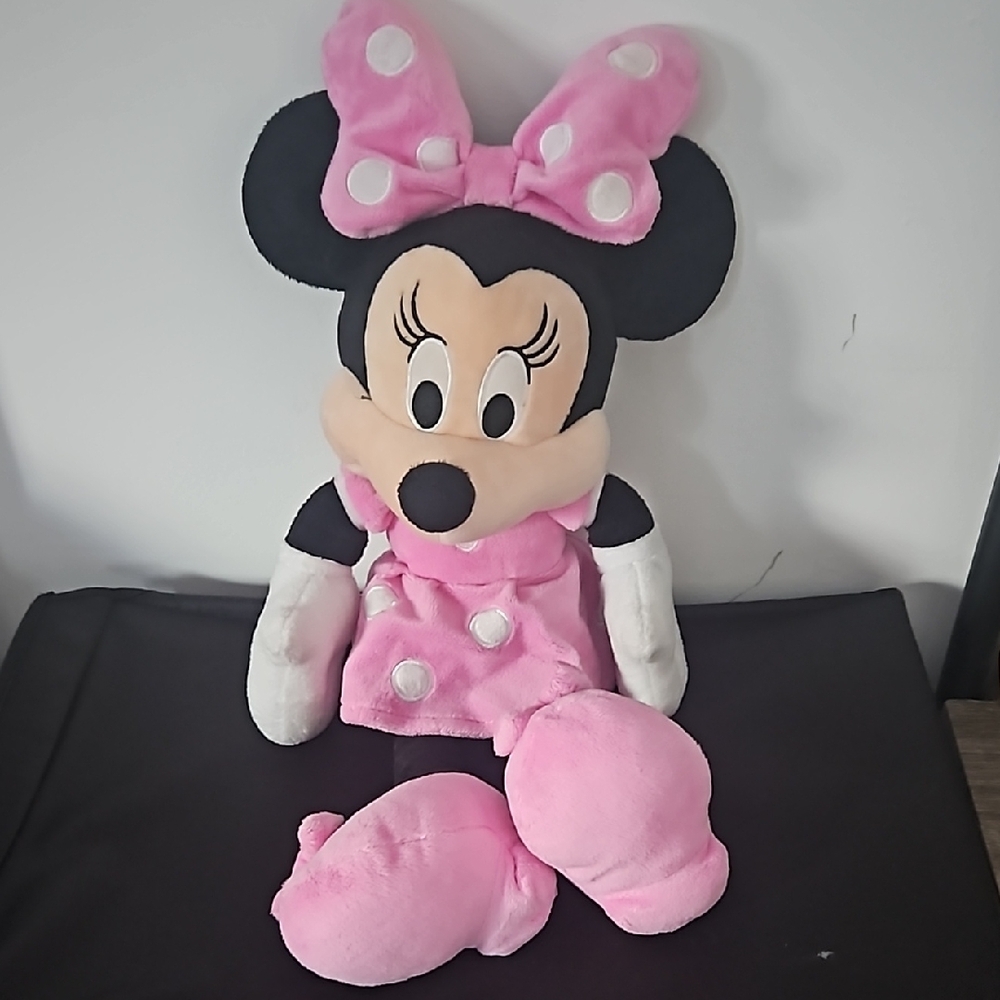 Disney Minnie Mouse Plush Toy - Pink